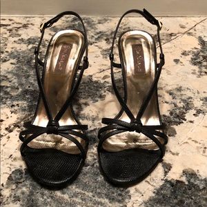 Lilly Pulitzer black sandals